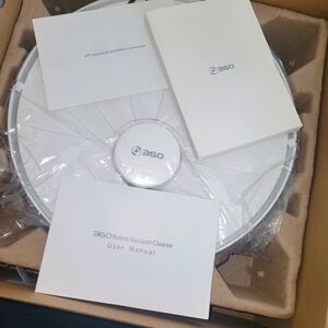 White Robot Vacuum Cleaner NIB RV $467